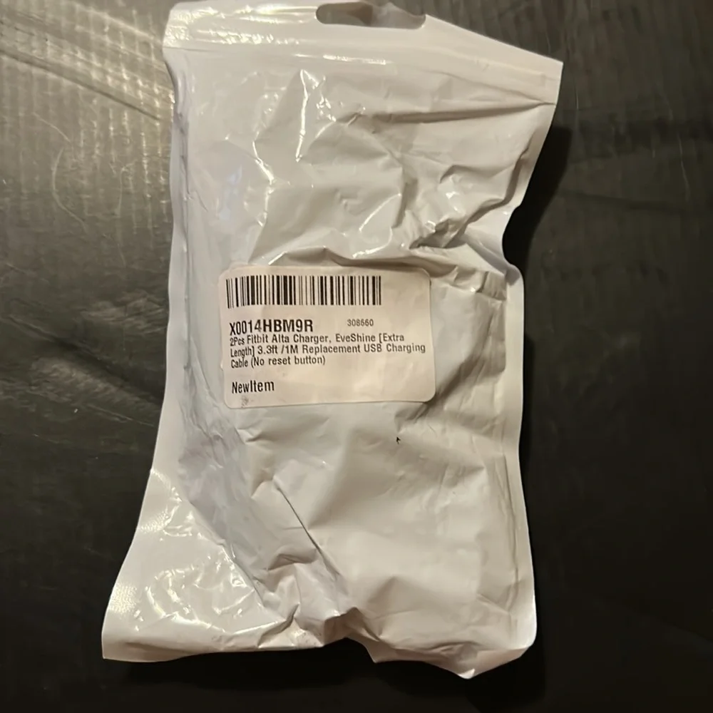 ⭐️Brand New Fitbit Ulta charger G15